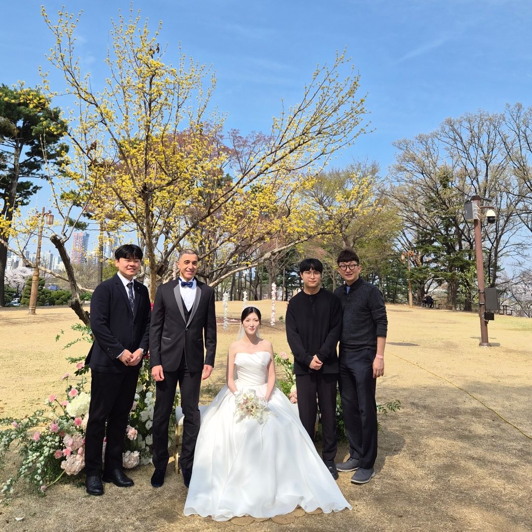 Rokhyun's Wedding Day